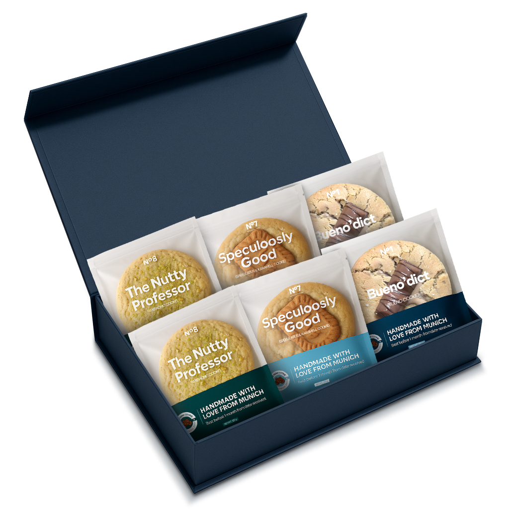 ⭐ Signature Cookie Club Box